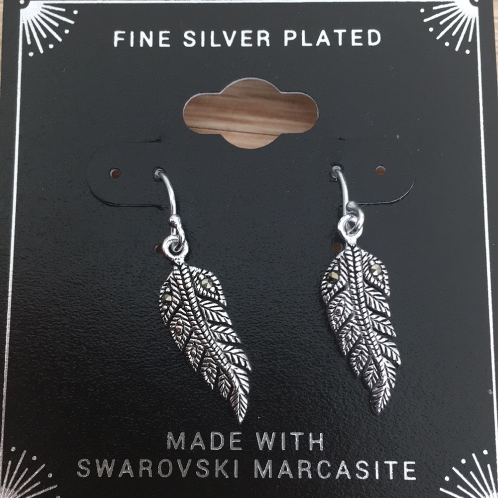 Silver Leaves 🍃